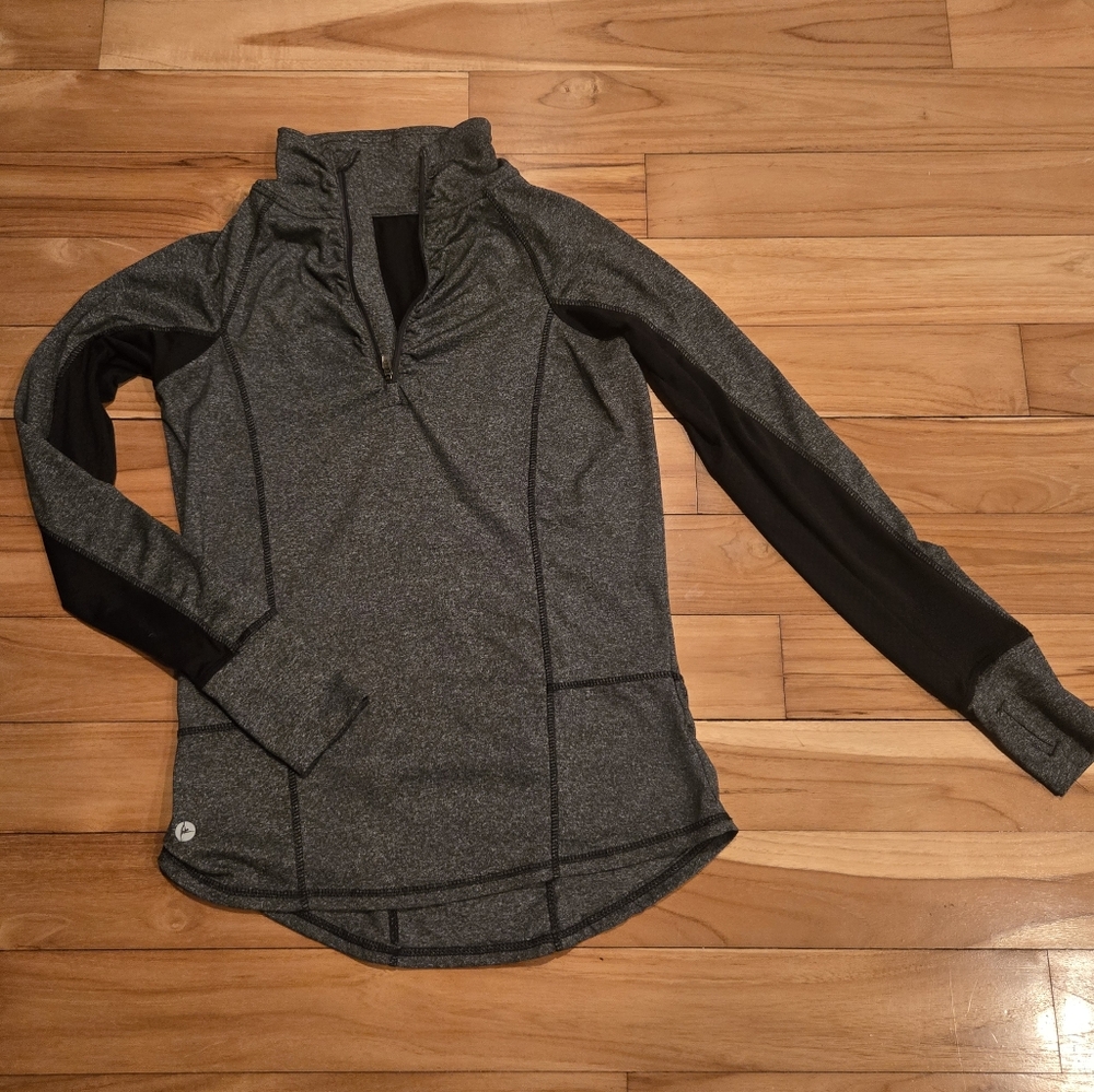 90 Degree By Reflex Charcoal Pullover